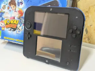 Nintendo 2DS Negra + caja + Super Mario Bros 2