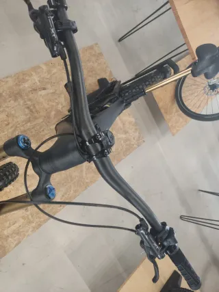 Pack Manillar carbono Race Face Era 35 y potencia