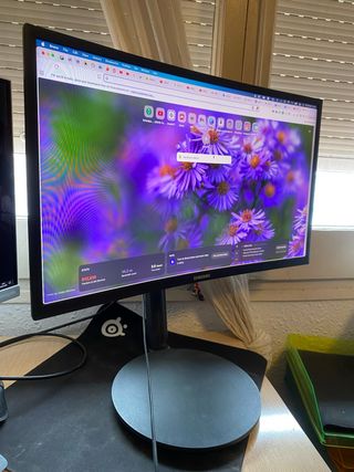 Monitor Samsung curvo 24” Full HD