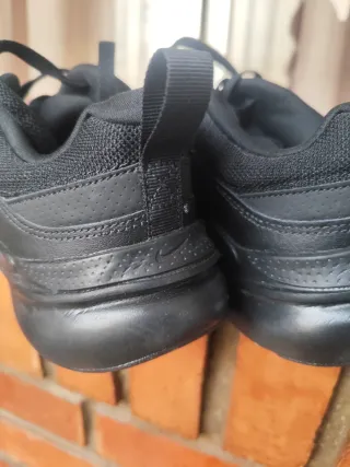 Nike Defy All Day Triple Black Casi Nuevas