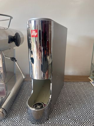 Cafetera Profesional illy Francis Francis