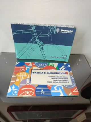 2 Libretti Bianchi Reparto Corse Multilingue