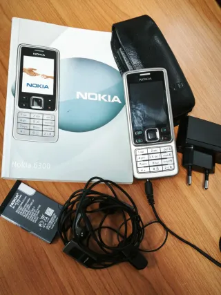 Telefono Mobile Nokia 6300 Argento e Nero