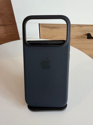 Funda Silicona iPhone 17 Pro Negra Apple