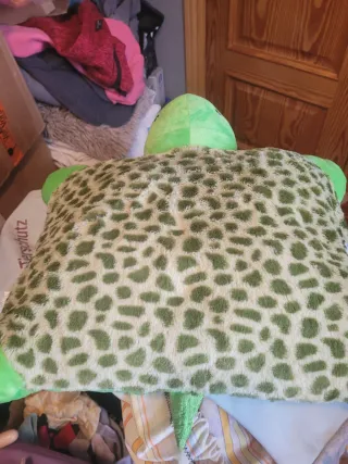 Peluche Almohada Tortuga Verde y gusiluz