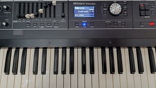 Roland V-Combo VR-730 Piano/Órgano/Teclado