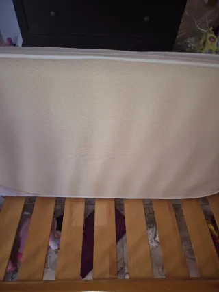 Cuna madera 60cm + colchón nuevo