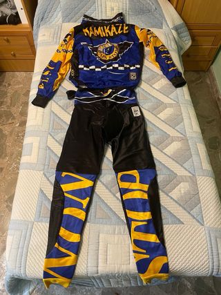 Conjunto MTB, bici montaña Best Radical wear M