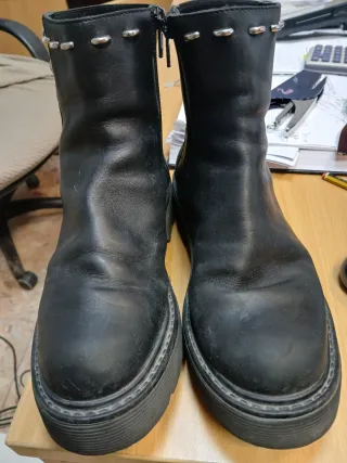 Stivaletti neri donna