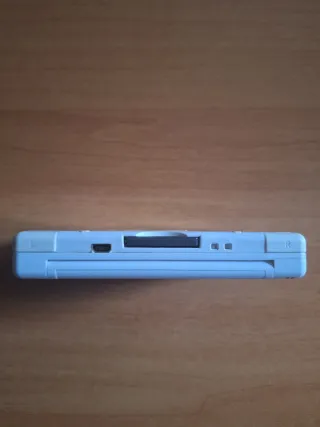 Nintendo DS Lite bianco + accessori