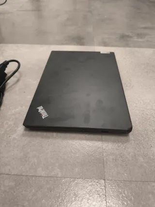 Portátil Lenovo ThinkPad E14 Gen 2