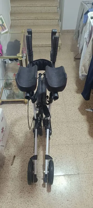 Caminador para adultos.
