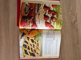 El Libro de oro de la cocina española