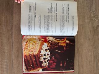 El Libro de oro de la cocina española