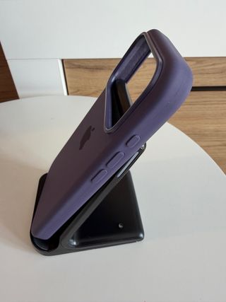 Funda Silicona iPhone 17 Pro Morado Apple