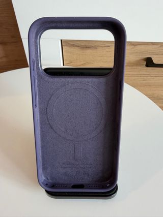 Funda Silicona iPhone 17 Pro Morado Apple