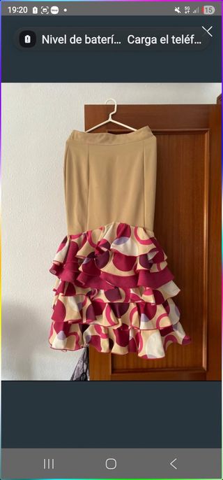 Falda flamenca volantes beige y rojo