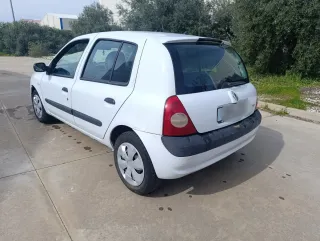 Renault Clio 2005