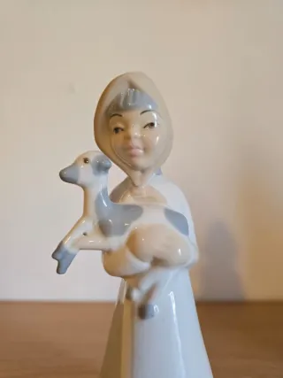 Figura Pastora porcelana. Nao by Lladró