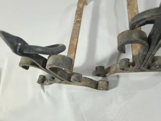 Pareja de morillos antiguos de cocina.