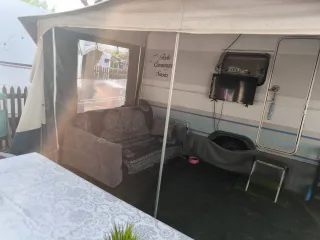 Caravana Ace Camel 750 KG