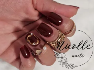 Servicio de uñas acrilicas