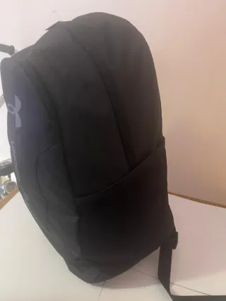 Mochila Under Armour Negra