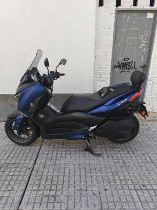 Yamaha Xmax 300 2019 Azul 10.000km
