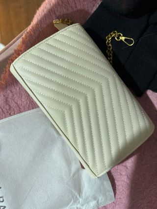 Borsa no logo ma molto elegante