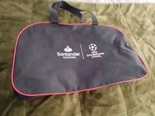 Bolsa Deportes Santander UEFA Champions League