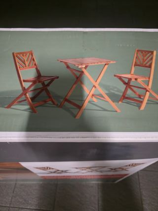 Set Tavolo Pieghevole con 2 Sedie in Legno