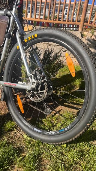 Bicicleta TREK 8500 ZR9000 custom alloy.Talla XL21