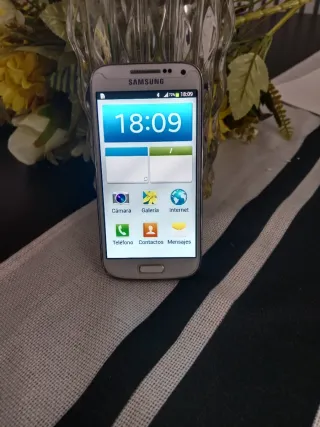 Lote 18 móviles Motorola, Nokia, Samsung,LG, ...