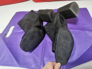 Botines abiertos negros