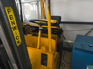 Carretilla elevadora Fenwick eléctrica