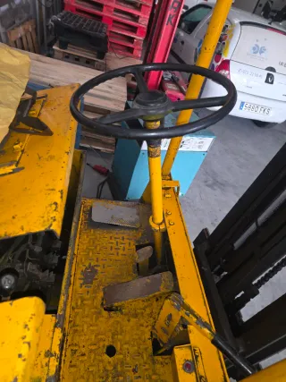 Carretilla elevadora Fenwick eléctrica