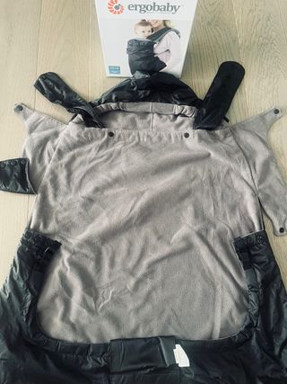 Funda invierno Ergobaby negra