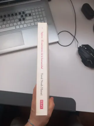 Sapiens: Volumen I: El nacimiento de la humanidad