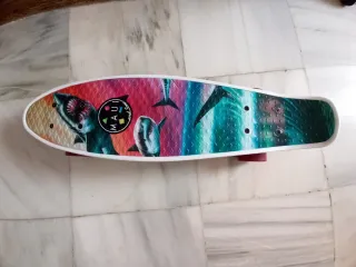 Monopatín Maui & Sons Tiburones