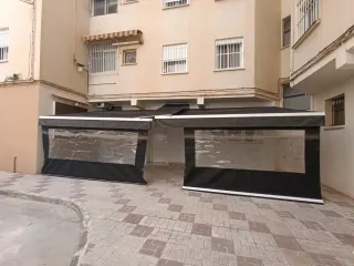 Toldos verticales de exterior en Málaga.