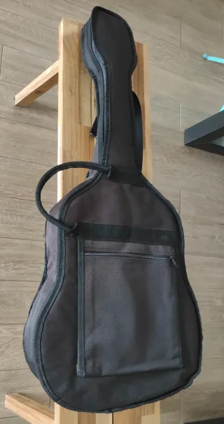 Guitarra Admira Paloma Española