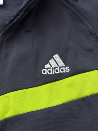 Chaquet Adidas Vintage con Cremallera 2000s Y2K