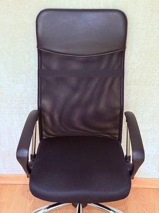 Silla de Oficina Negra