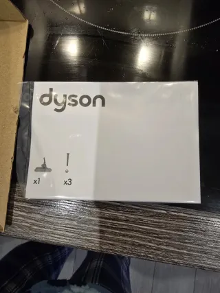 Confezione da 2 batterie originali Dyson V8
