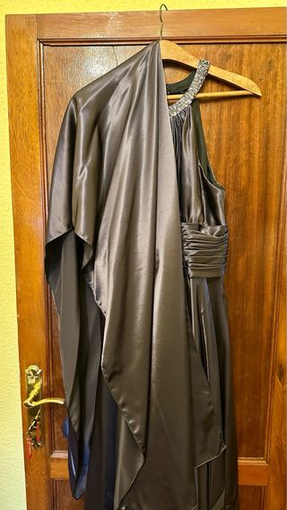 Vestido de gala gris oscuro