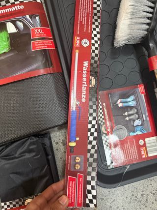 7 Accesorios para Coche: Alfombrillas y más