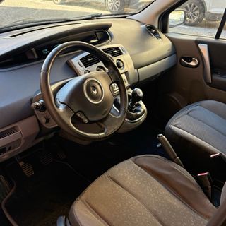 Renault Scenic 2009 con etiqueta C 🟢