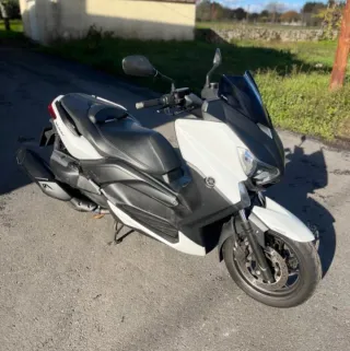 Yamaha Xmax 400
