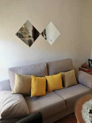 Sofá Cama Beige y Amarillo