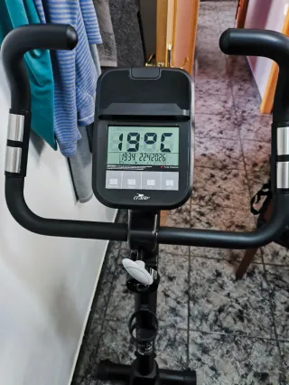 Bicicleta Estática Crane Negra